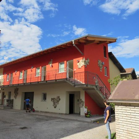 B&B A Pie Paganella Terre d'Adige Dış mekan fotoğraf